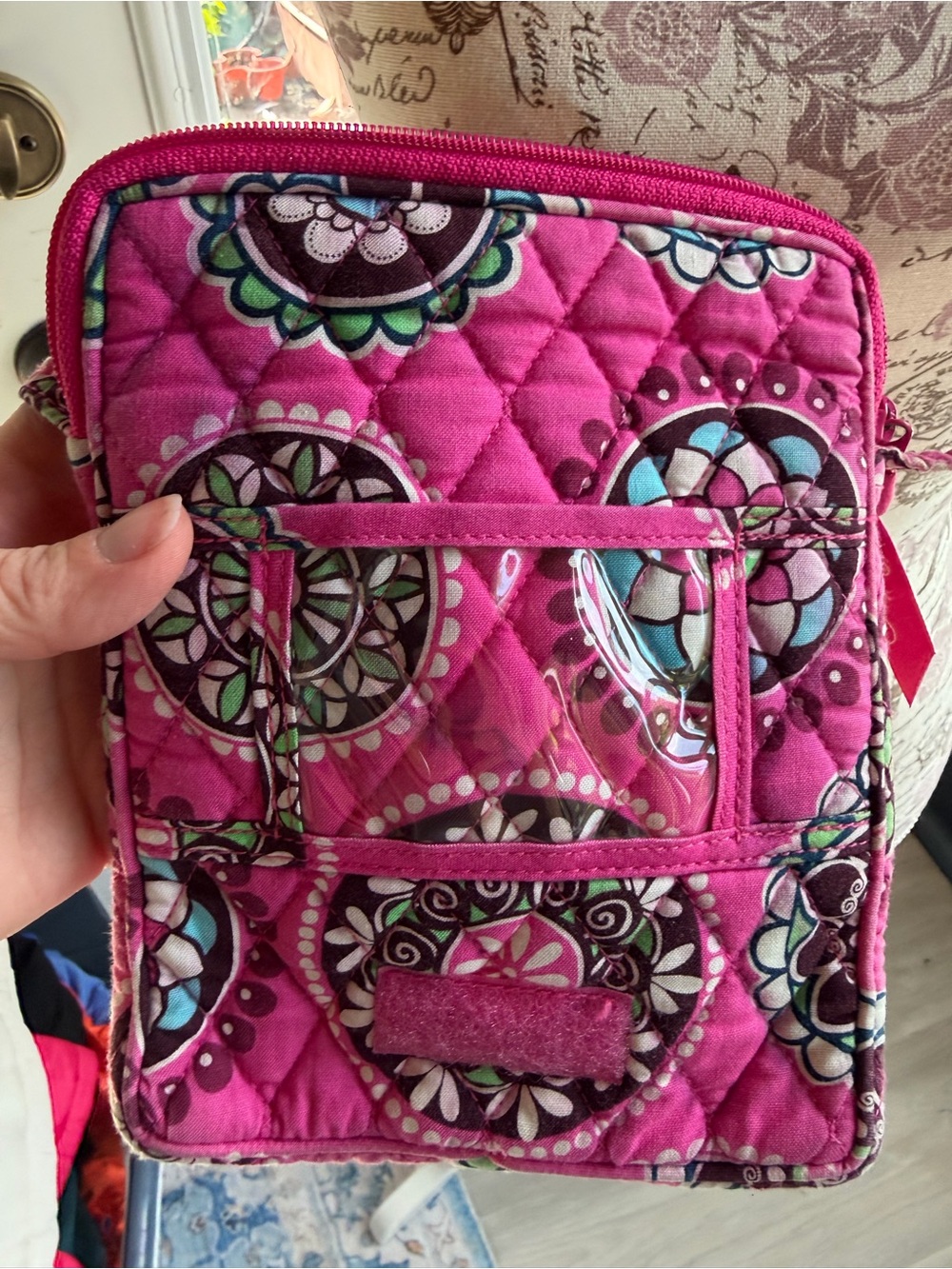 Vera Bradley Pink Quilted Crossbody Bag with Decorative Medallion Pattern - Picture 3 of 4